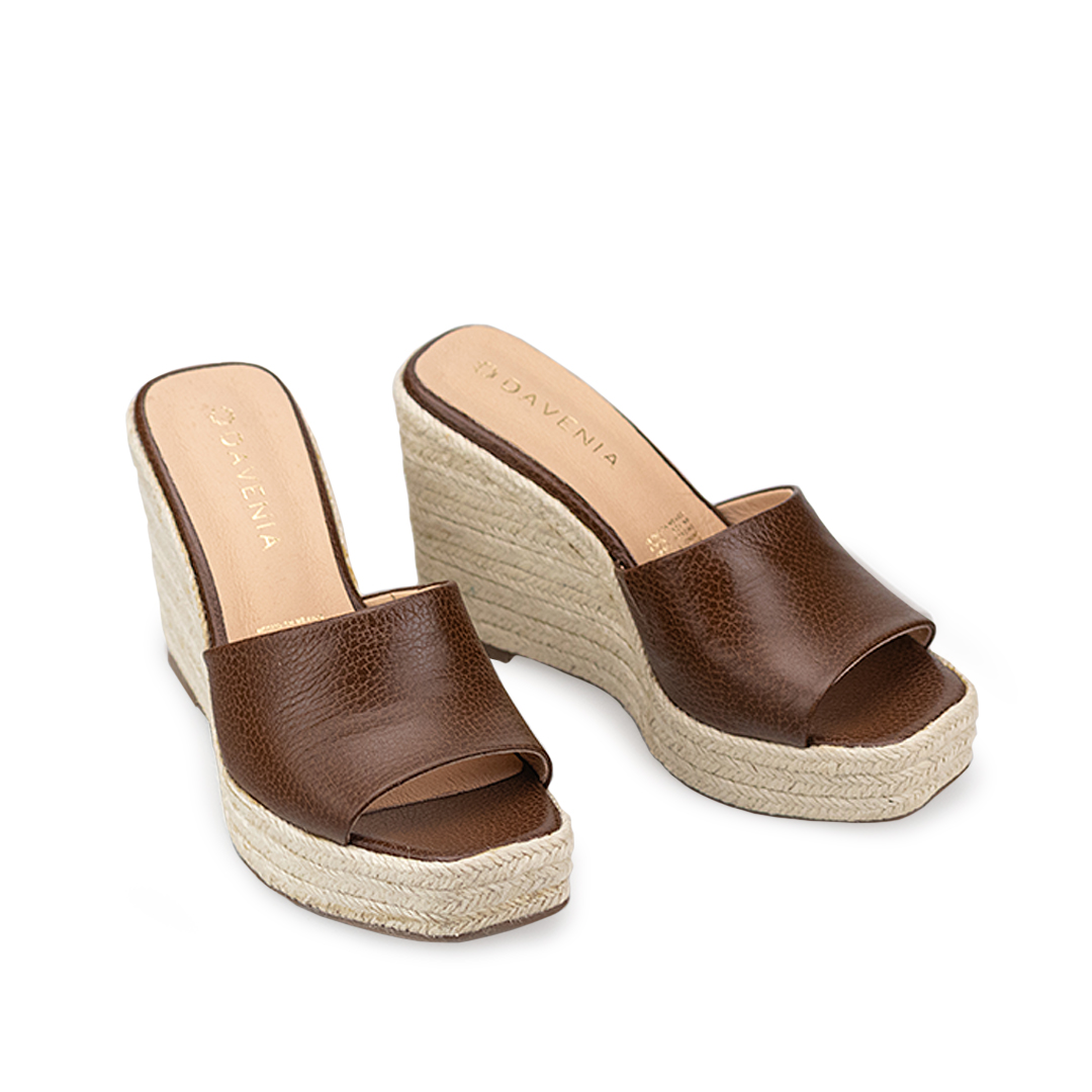 Alpargatas Para Mujer De Piel Sandalia Plataforma Davenia Mod. Mara Café