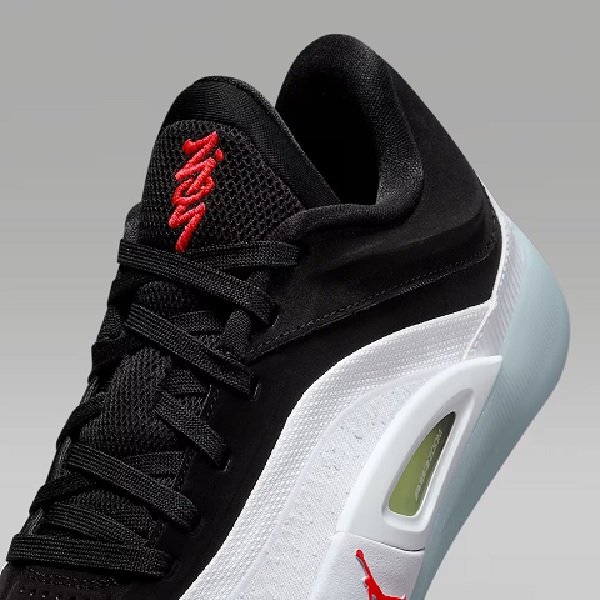 Tenis Jordan Zion 4 Blanco/negro Mujer Tallas #22.5 al #25