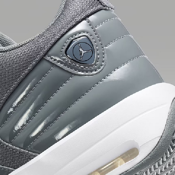 Tenis Jordan Max Aura 6 Gris Hombre Tallas #26.5 al #30