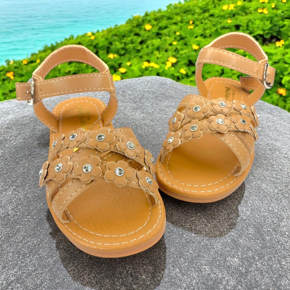 Huaraches Para Niña, Inspiran Curiosidad Y Amistad