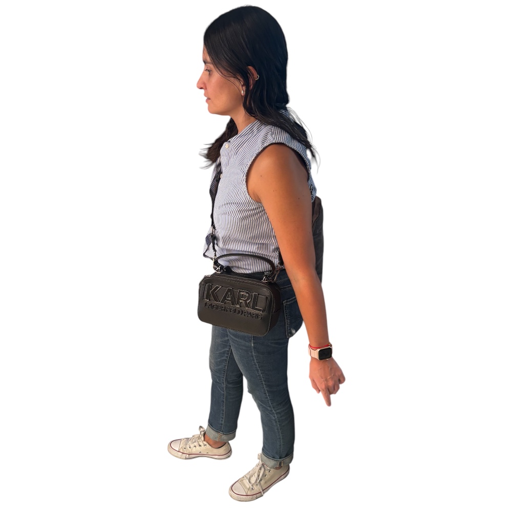 Bolsa Crossbody Karl Lagerfeld Paris de piel color negro 