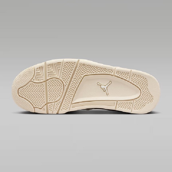 Tenis Air Jordan 4 RM Beige Mujer Tallas #22 al #27.5