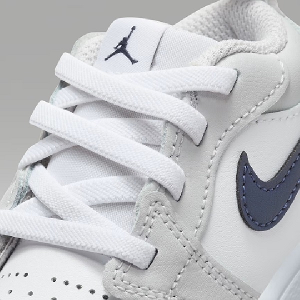 Tenis Jordan 1 Low Alt Blanco/gris Bebé Tallas #8 al #16