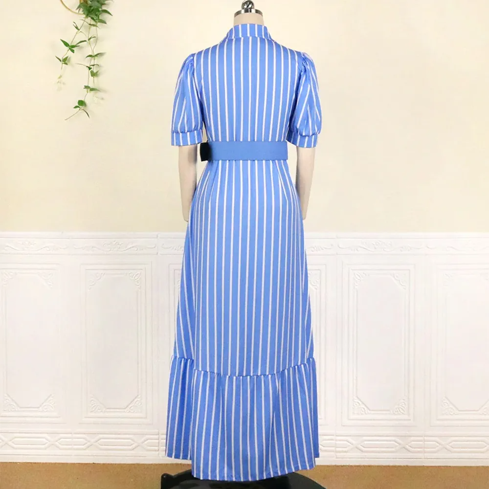 Vestido De Talle Alto Que Recorta La Cintura Con Cinturón.