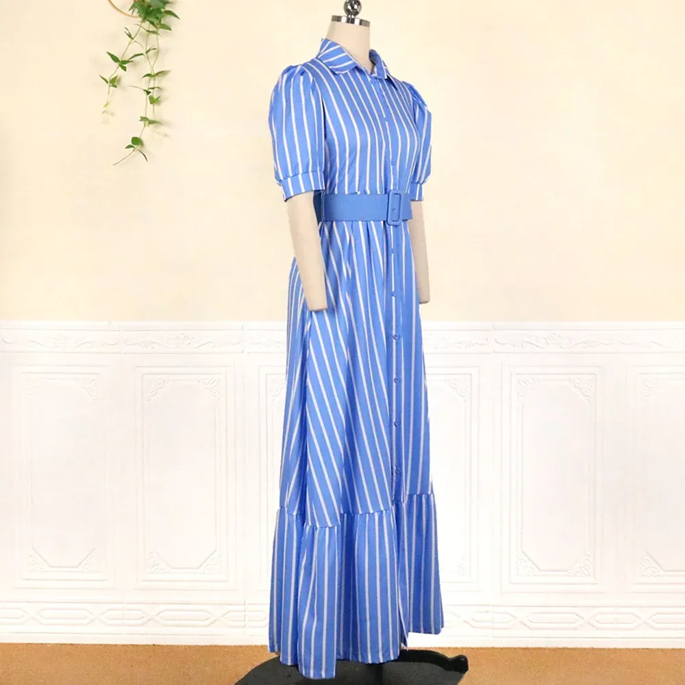 Vestido De Talle Alto Que Recorta La Cintura Con Cinturón.