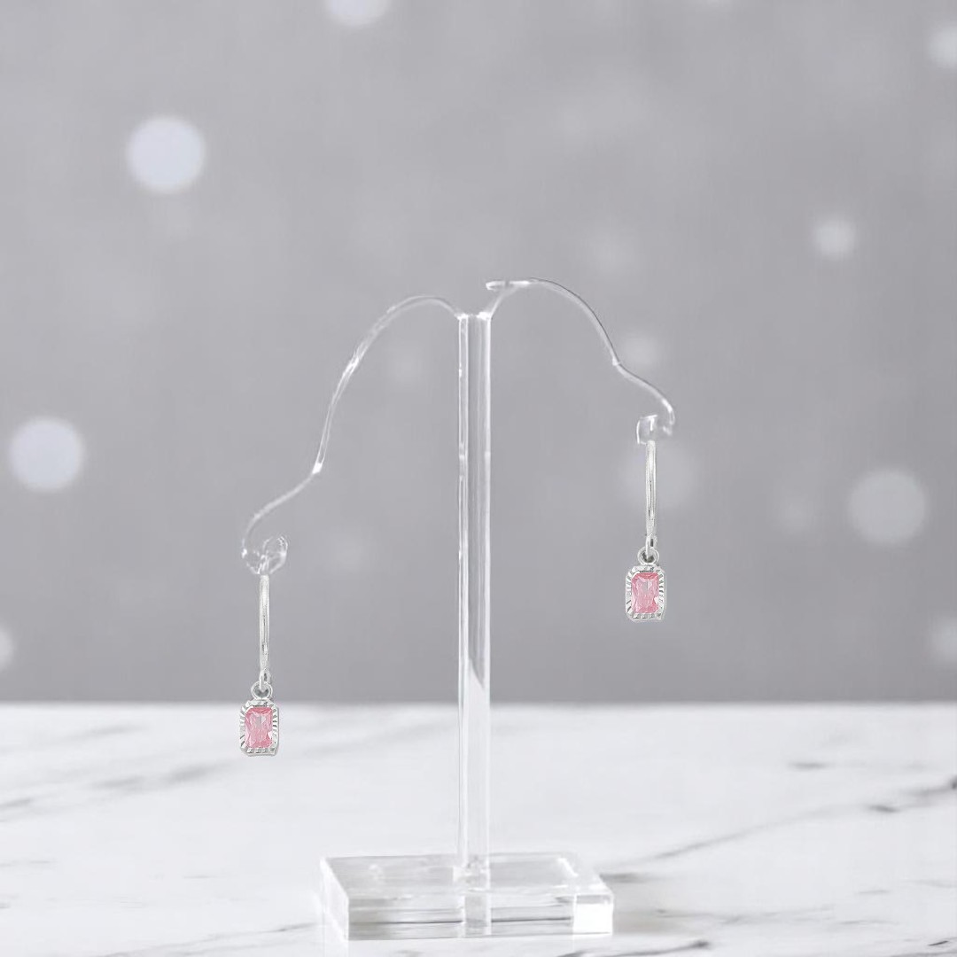Arete tipo Coqueta en Forma de Rectángulo Con Zirconias .925 + Obsequio