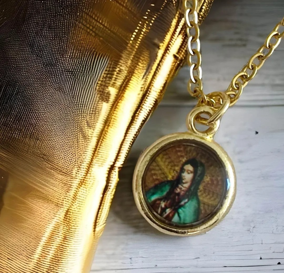 Collar Virgen De Guadalupe Y Juan Pablo Ii,medalla Virgen 