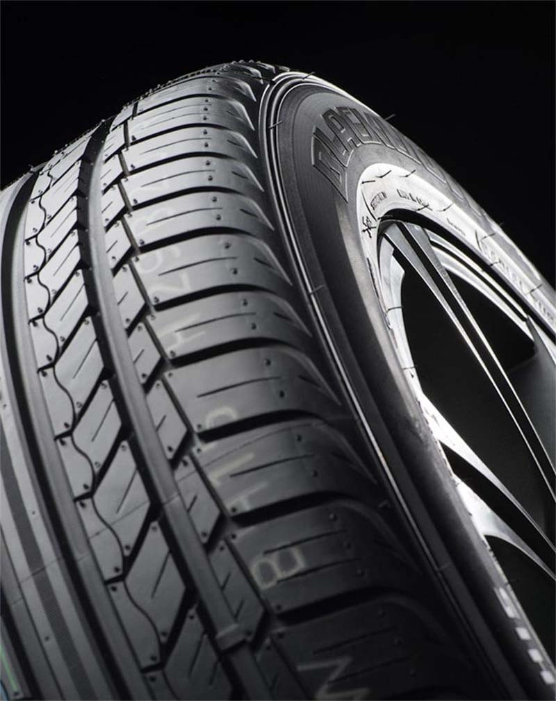 PAQUETE DE 4 LLANTAS 205 55 R16 BLACKHAWK HH11 VT 94V XL