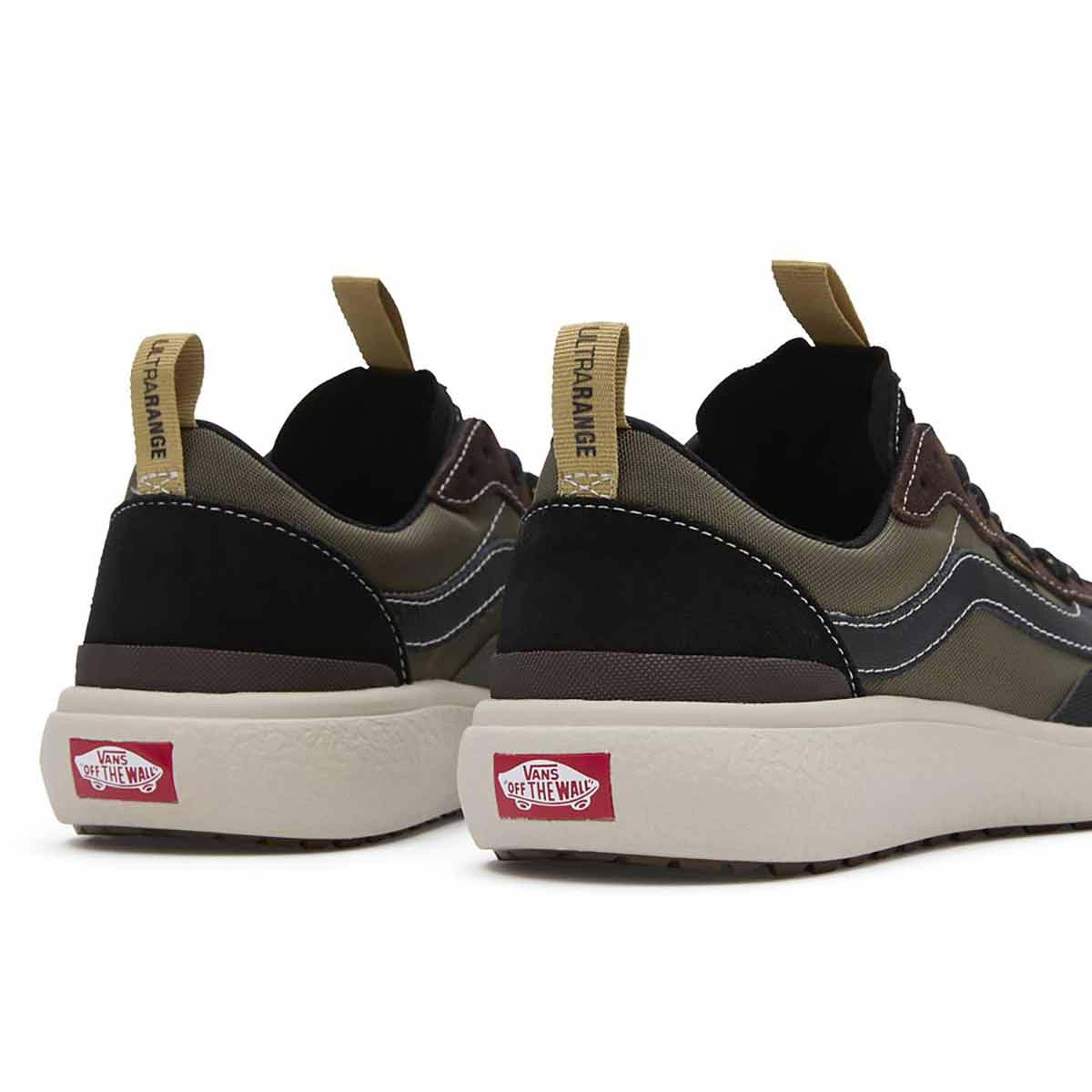 TENIS VANS ULTRARANGE EXO SE 
