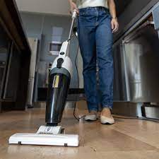 ASPIRADORA KARCHER VCL1 VERTICAL 700ML 1000W BLANCA