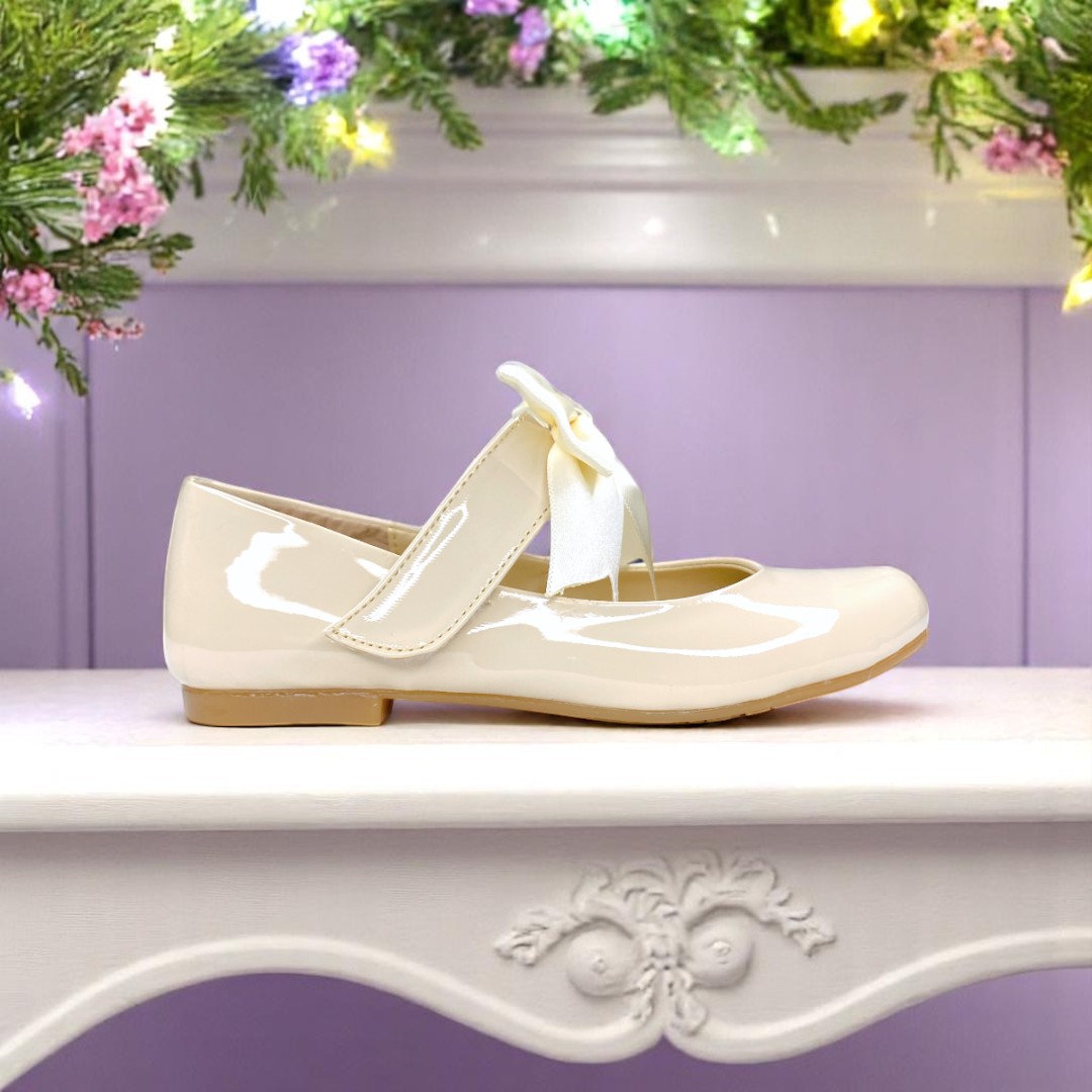 Zapatos De Princesa Bella Durmiente Casuales Aurora Beige LAS CUATAS.