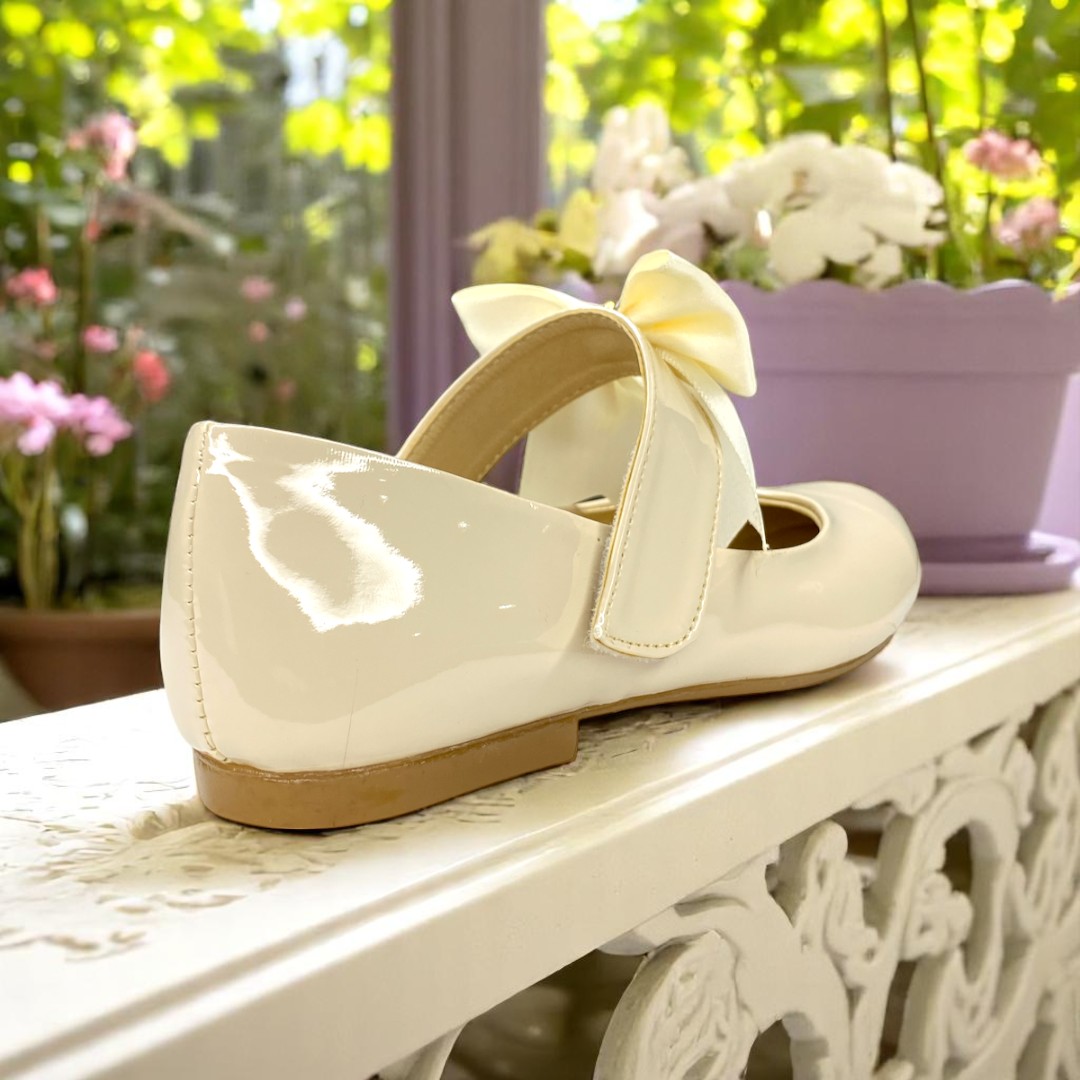 Zapatos De Princesa Bella Durmiente Casuales Aurora Beige LAS CUATAS.