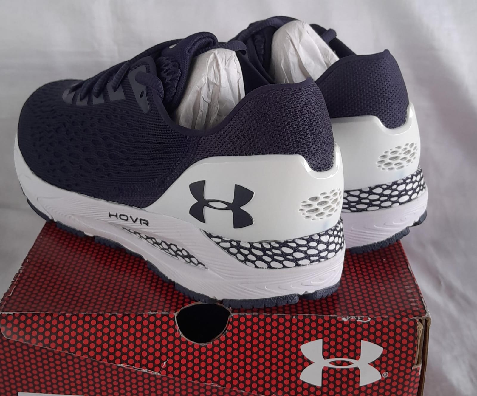 Tenis Under Armour Hovr Sonic 3