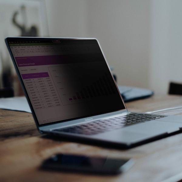 StarTech.com FILTRO DE PRIVACIDAD PARA MACBOOK PRO M1/M2 DE 13.3IN