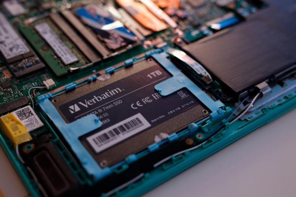 Verbatim Unidad de Estado Solido SSD VERBATIM Vi550 Interno 1TB SATA III 2.5