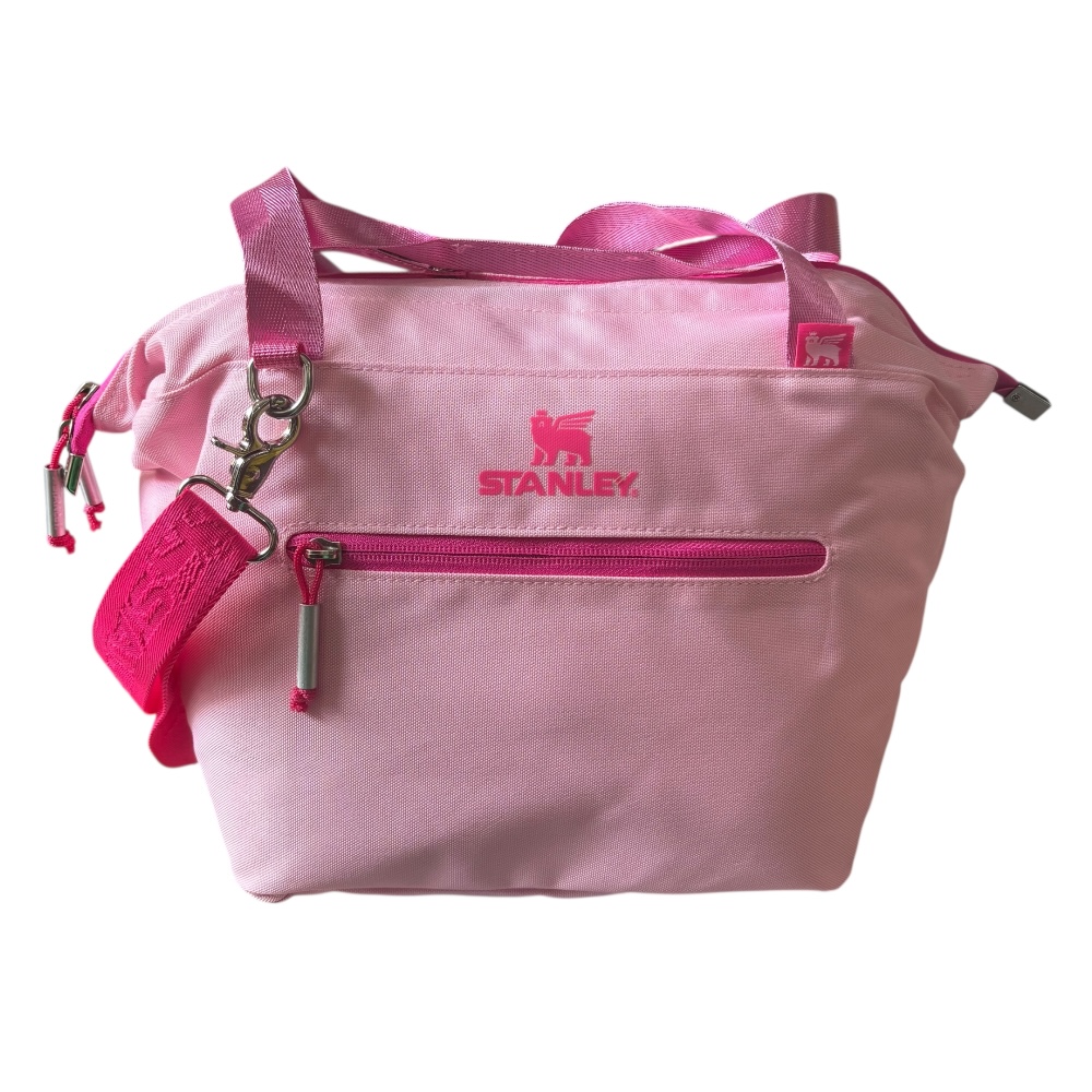 Mini hielera Julliene all day Stanley rosa fabricada 100% con poliester reciclado