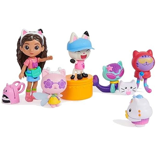 Disney Encanto Magical Madrigal House Playset with Mirabel Doll & 14 Accessories - Features Lights, Sounds & Music!