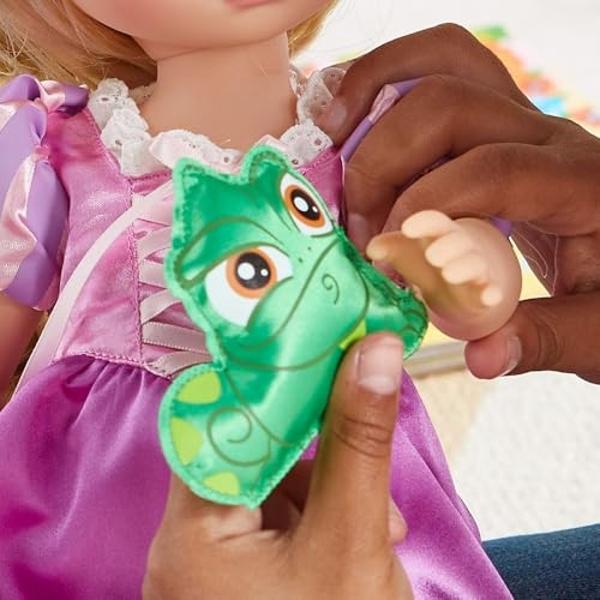 Disney Store Official Animators' Collection Rapunzel Doll, Tangled, 16 Inches, Includes Pascal with Molded Details, Fully Posable Toy in Satin Dress - Suitable for Ages 3+ Toy Figu
