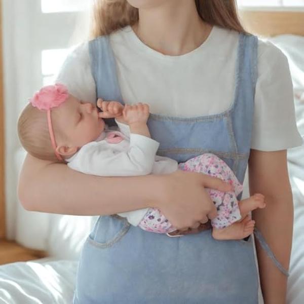 JIZHI Lifelike Reborn Baby Dolls Girl, 17 Inch Real Baby Doll Soft Body Realistic Newborn Baby Dolls Full Vinyl Body Poseable Real Life Baby Dolls Girl with Feeding Kit Gift Box fo