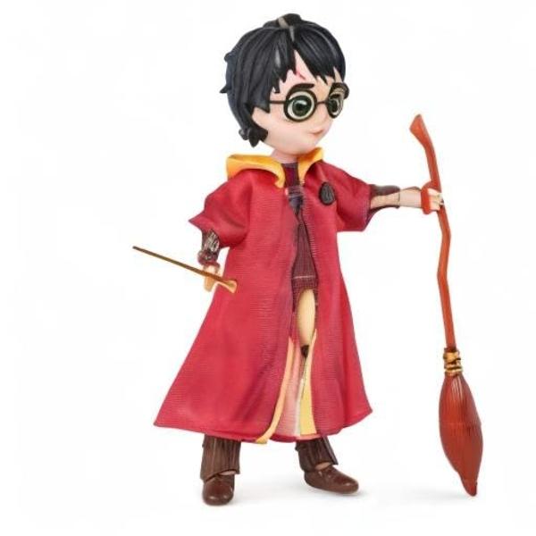 Wizarding World Harry Potter, 8-inch Harry Potter Quidditch Doll Gift Set with Robe and 9 Doll Accessories, 11 Pieces, Kids Toys for Ages 6 and up