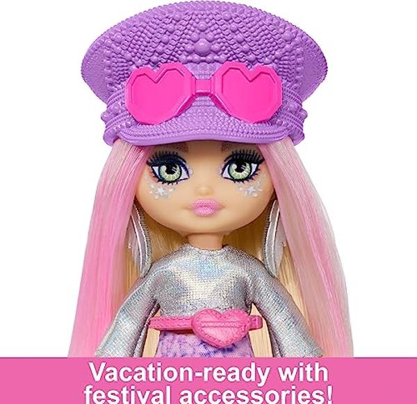 Zombaes Forever, Surprise Collectible Zombie Figure, Doll Accessories & Coffin (Styles May Vary), 3.5-inch, Girls Gifts, Kids Toys for Girls