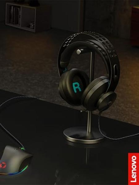Logitech G733 LIGHTSPEED Wireless Gaming Headset with suspension headband, LIGHTSYNC RGB, Blue VO!CE mic technology and PRO-G audio drivers - Blue