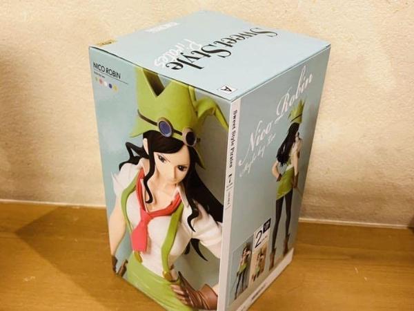 Banpresto ONE Piece Sweet Style Pirates-NICO Robin-(ver.A)