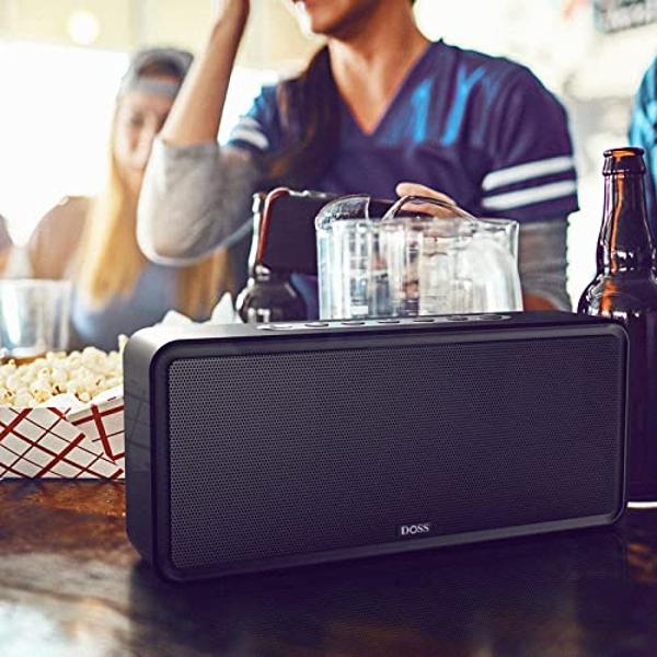 JBL Clip 3, Camouflage - Waterproof, Durable & Portable Bluetooth Speaker - Up to 10 Hours of Play - Includes Noise-Cancelling Speakerphone & Wireless Streaming