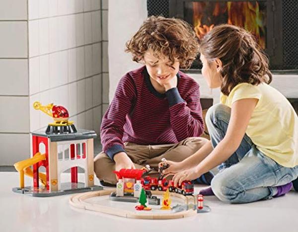 BRIO 33815 Rescue Firefighter Set | 18 Piece Train Toy Set with Fire Truck and Accessories | Kid-Friendly Wooden Tracks | Ideal for Toddlers Aged 3 and Up