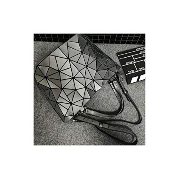Queenoris Woven Bag for Women, Vegan Leather Tote Bag Summer Beach Fashion Shopper Handbag and Purse Handmade Crossbody Bag