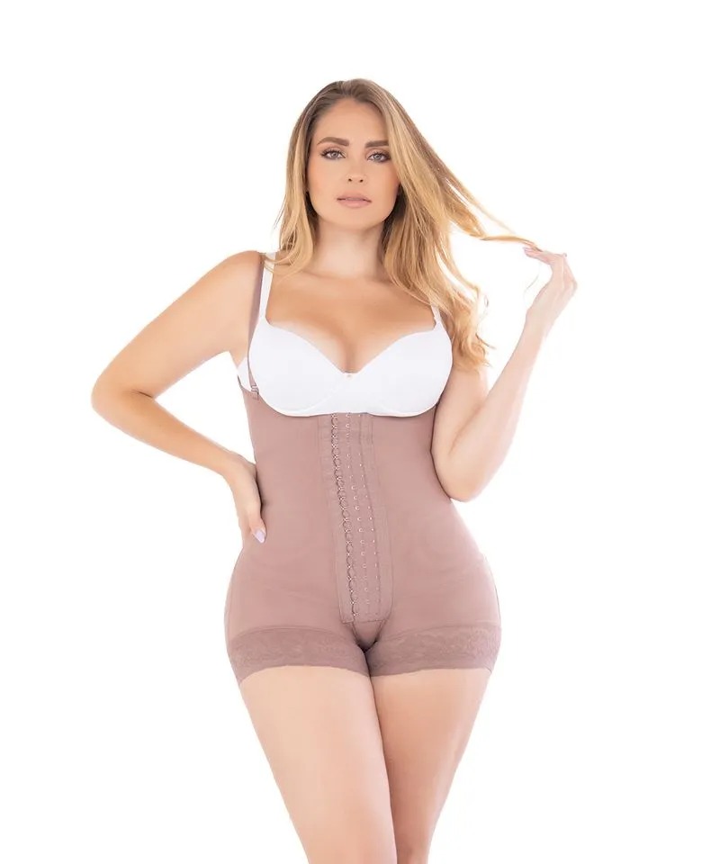 Faja Colombiana Postparto Alta Compresión Reductora Moldeadora Con Realce Natural Para Mujer.