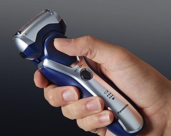 Panasonic Es-rt37-s Arc3 Electric Shaver 3-Blade Cordless Razor with Wet Dry Convenience for Men, 6.6 Ounce