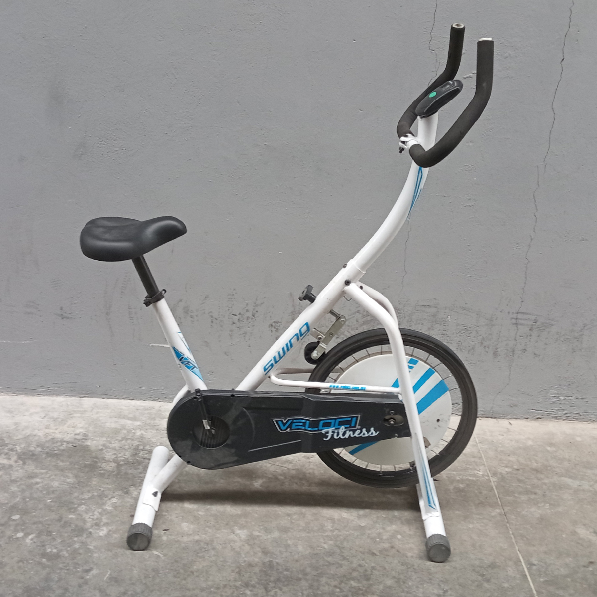Bicicleta Veloci Reacondicionado Fitness Swing Blanco