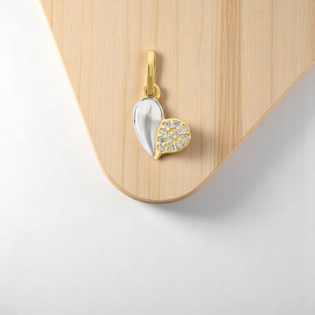 Dije Mini Corazon Mitad Zirconias Oro 10 K + Obsequio 