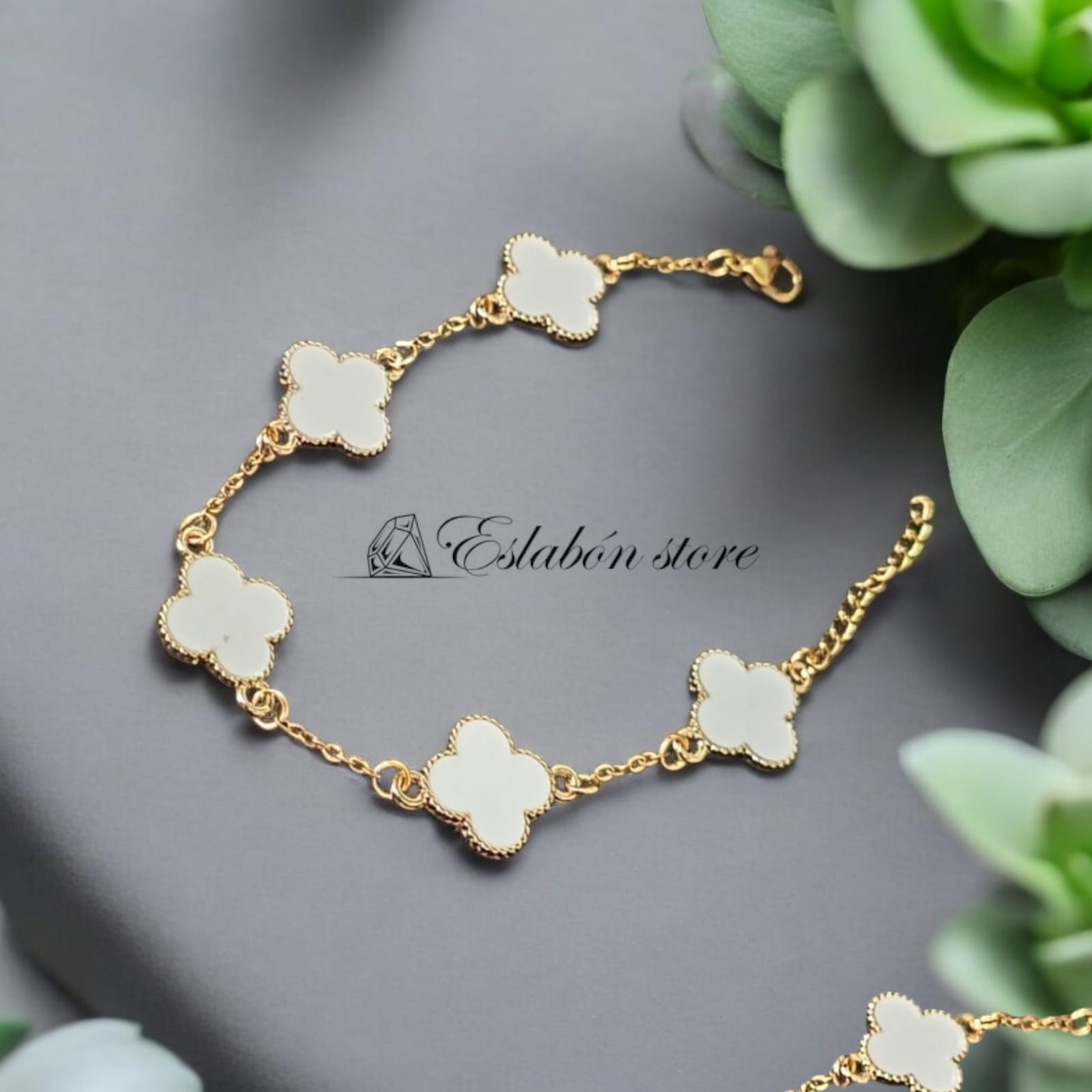Pulsera de trebol, lucky clover de doble cara, color blanco perla