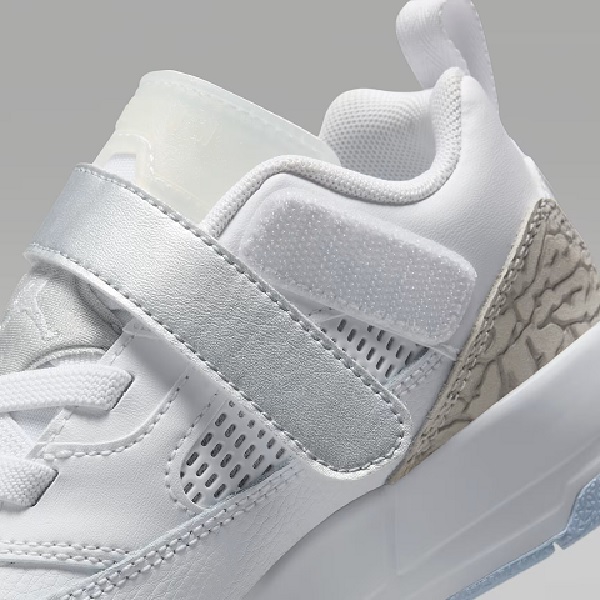 Tenis Jordan Spizike Low Blanco/plata Niños Tallas #20 al #22