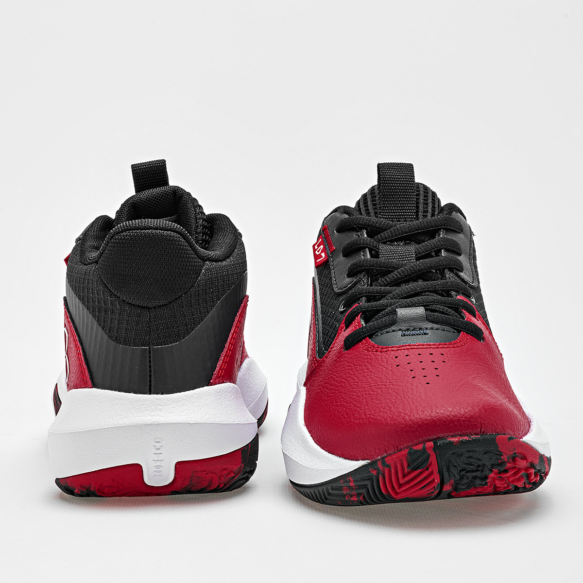 UNDER ARMOUR UA GS Lockdown 7 TENIS MUJERDEPORTIVO COLOR ROJO NEGRO