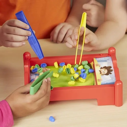 Juego De Mesa Hasbro Pulgas Locas Con Accesorios Para Más De 4 Años
