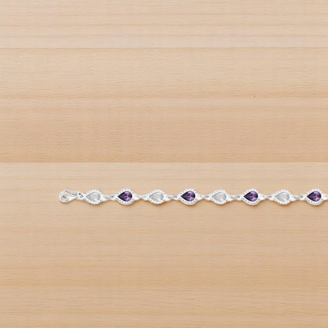 Pulsera con Piedras Moradas con Detalles en Laser de 18cm en Plata .925