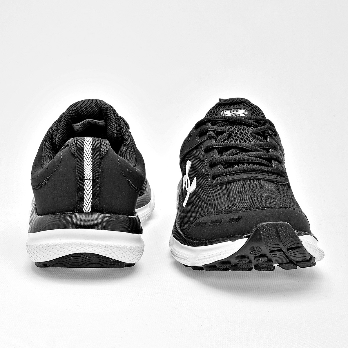 TENIS DEPORTIVO UA W Charged Assert 10 UNDER ARMOUR PARA MUJER COLOR NEGRO 302617901
