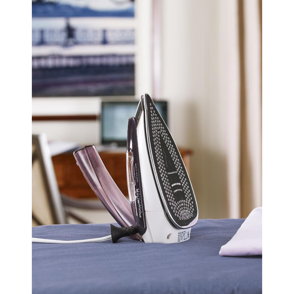 Plancha  Rowenta morado DA1560U2  suela acero inoxidable