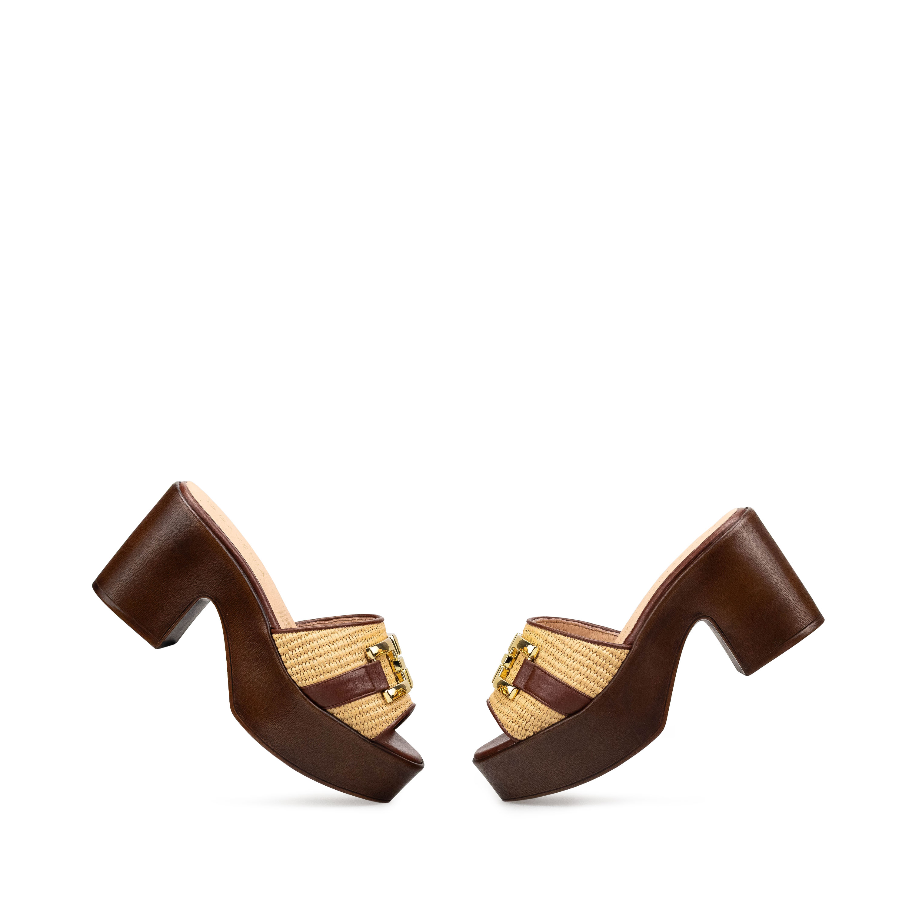 Zapatillas De Tacón Ancho Davenia De Plataforma Mod. Alisa