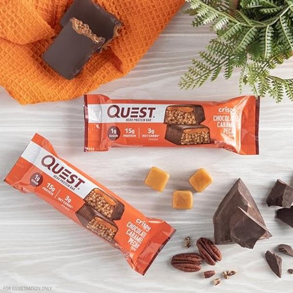 Barra de proteína Quest Nutrition de chocolate crujiente, caramelo y nueces pecanas (15 g de proteína, 1 g de azúcar, 3 g de carbohidratos netos), sin gluten, apta para dietas ceto
