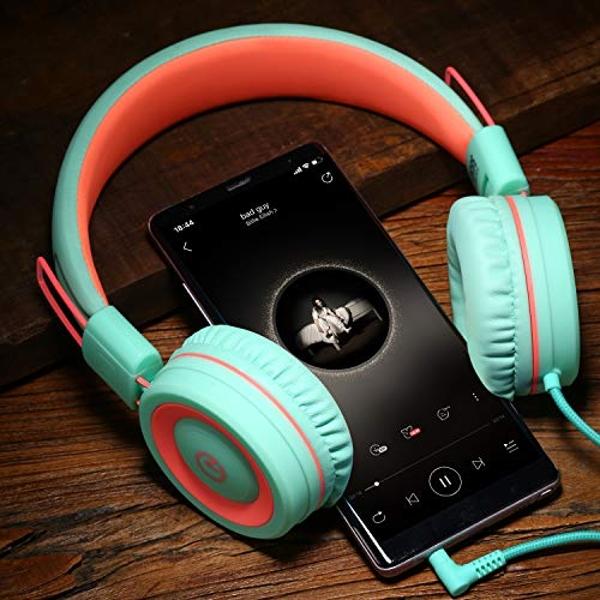 Audífonos para niños K11 plegables estéreo antienredos con cable de 1,5 m y conector jack de 3,5 mm para iPad, Amazon Kindle, Fire, niños, niñas, escuela, tableta y portátil (color