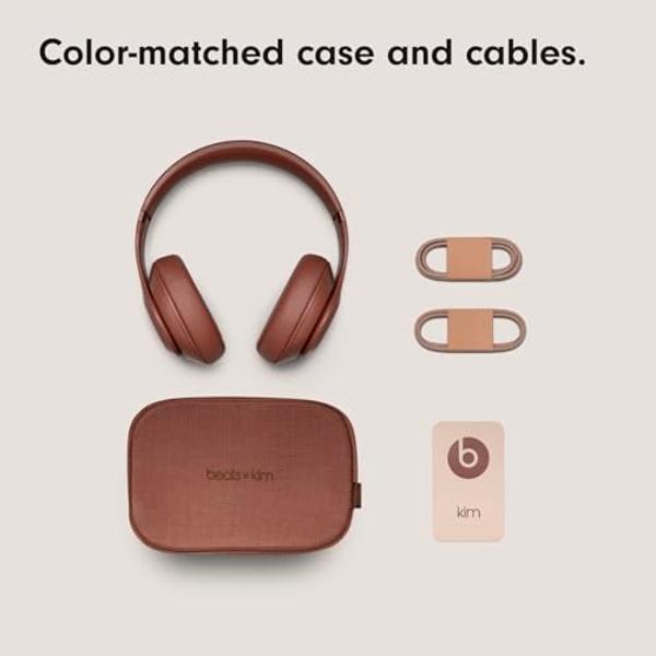 Beats Studio Pro x Kim Kardashian - Auriculares inalámbricos Bluetooth con cancelación de ruido - Color Tierra (Renovados)