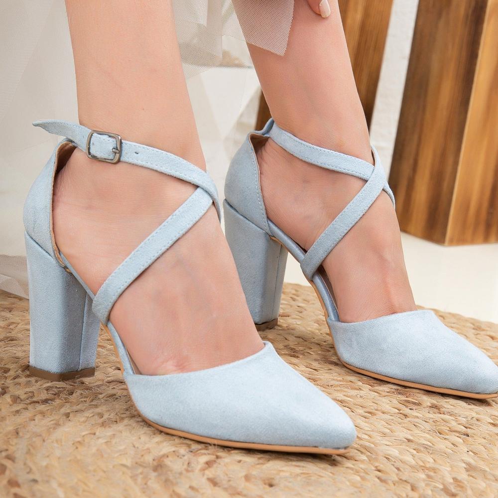 Sina - Zapatos de novia de ante azul bebé