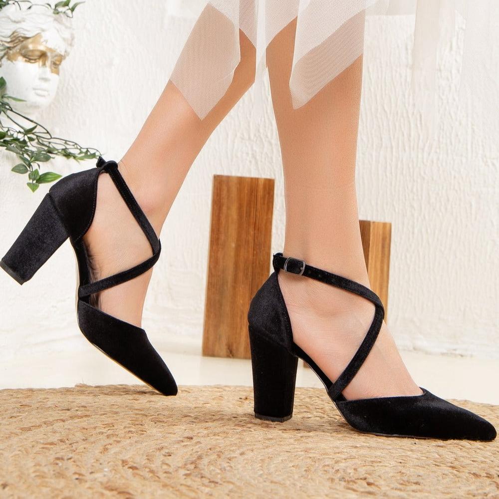 Sina - Tacones altos con tiras cruzadas altos con tiras cruzadas altos de terciopelo negro