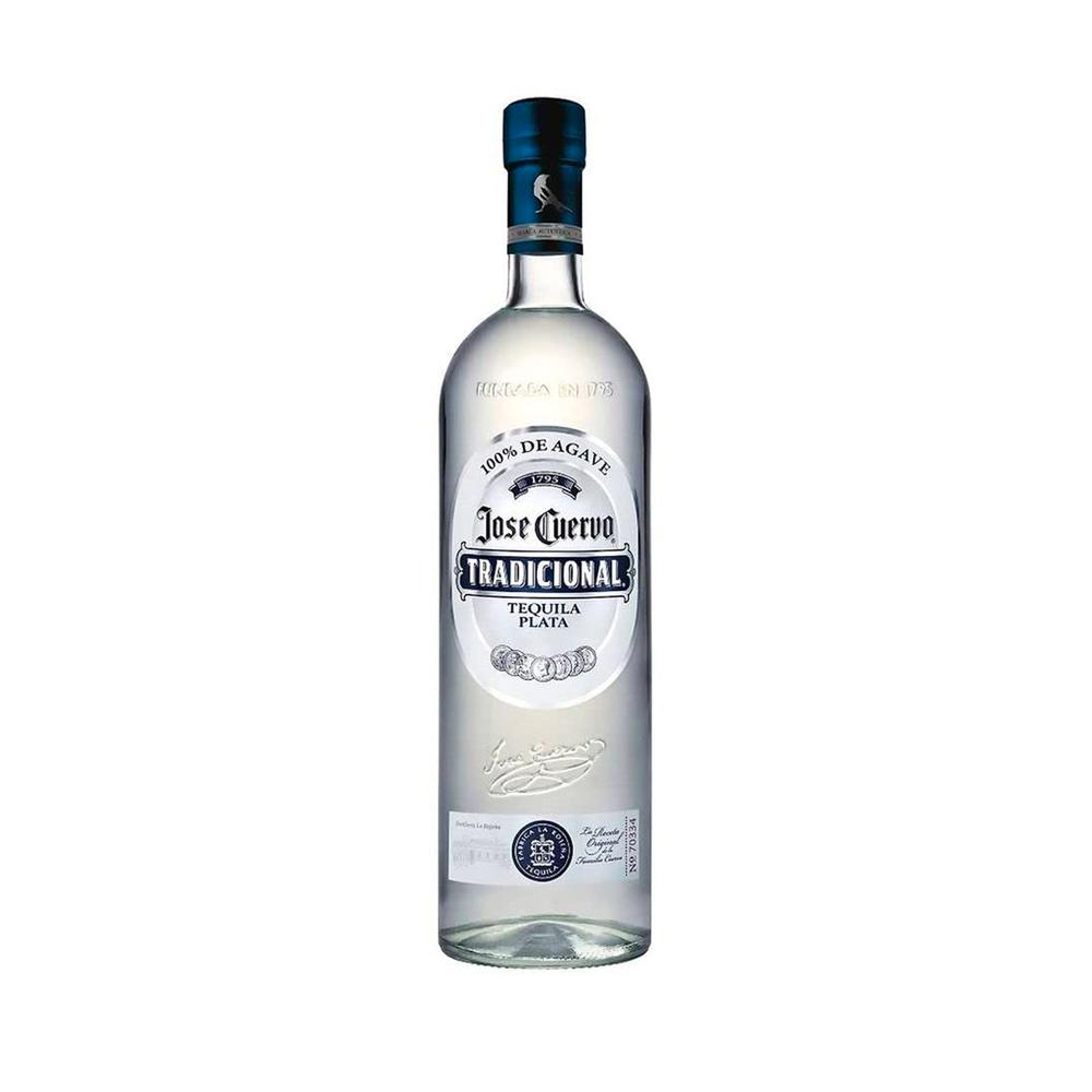 Tequila Jose Cuervo Tradicional Plata 950 ml + Tequila Cazadores Reposado 700 ml