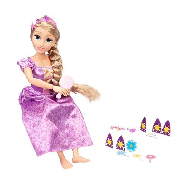 Muñeca Rapunzel de Disney Princess, de 81 cm de alto y articulada, con vestido morado. Incluye cepillo para peinar su largo cabello dorado, diadema con guirnalda de flores y horqui.