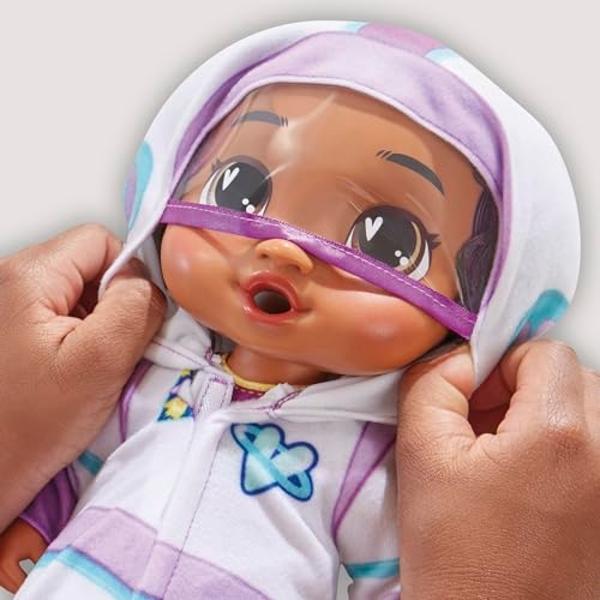 Muñeca de juego Baby Alive Super BFF Tilly Tinker con cabello negro, 28 cm, para vestir, para niñas y niños de 3 años en adelante (Exclusivo de Amazon).